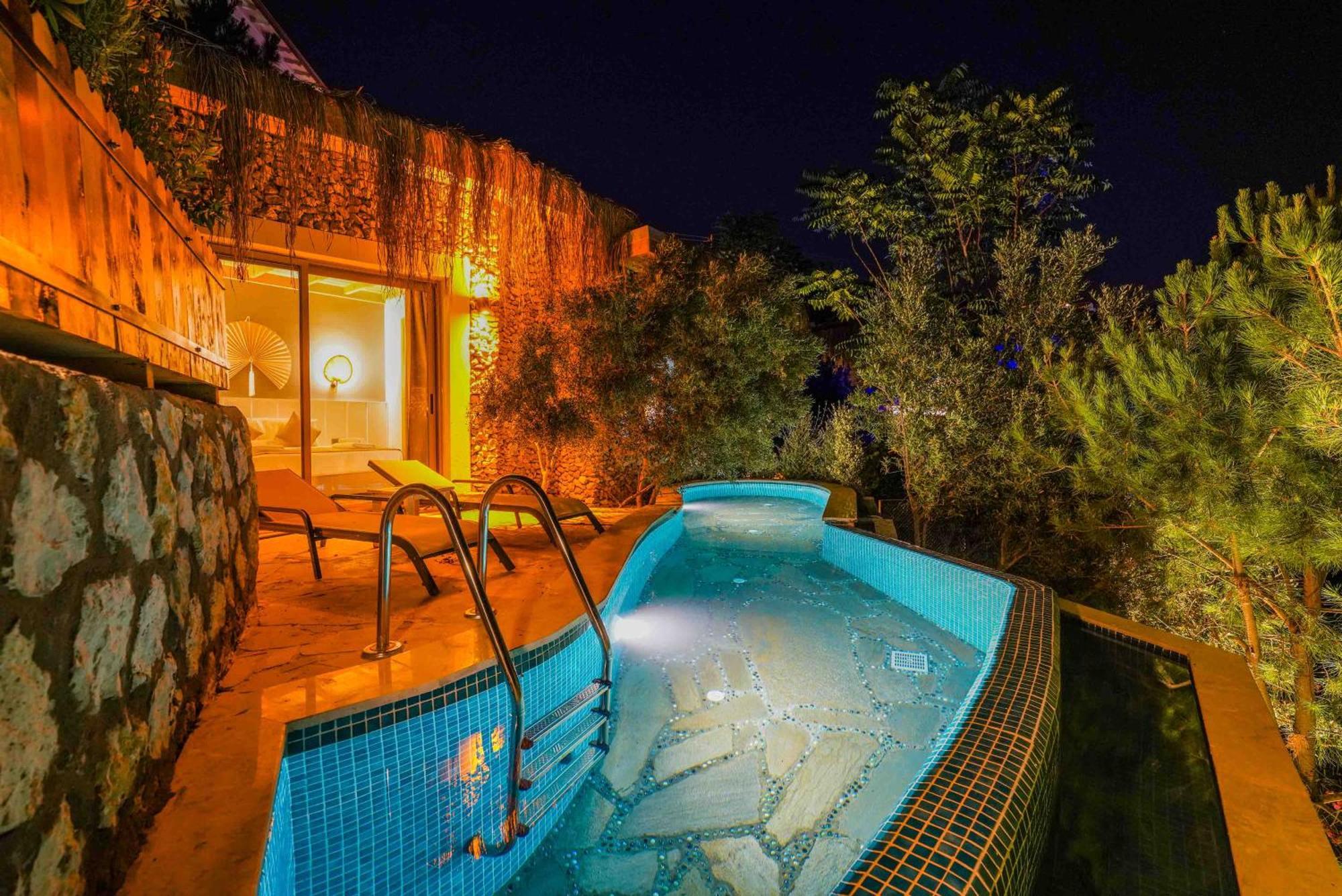 Likya Gardens Hotel Kas Exterior photo